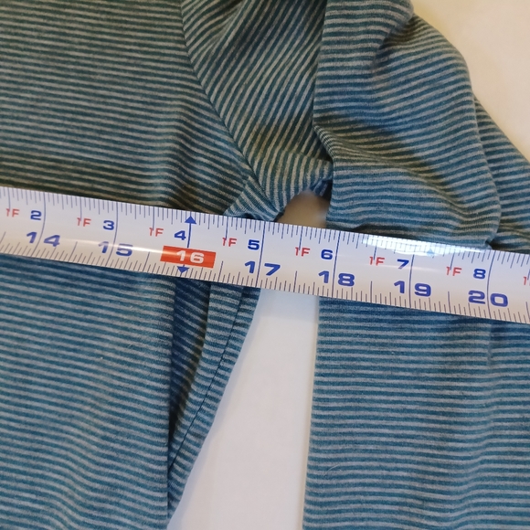 Toad & Co Pinstripe Turquoise Blue and Gray Turtleneck Size Small - Picture 12 of 14